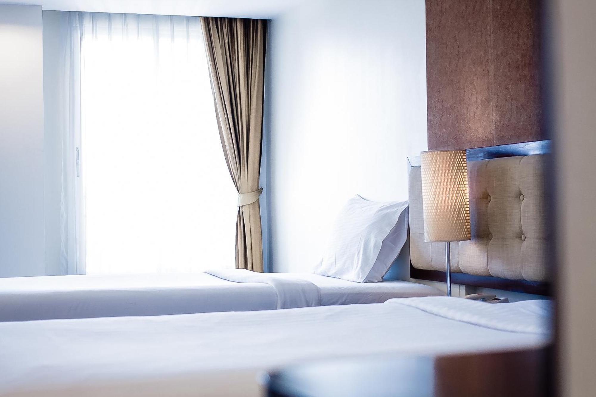 Romance Hotel Bangna Bangkok Extérieur photo