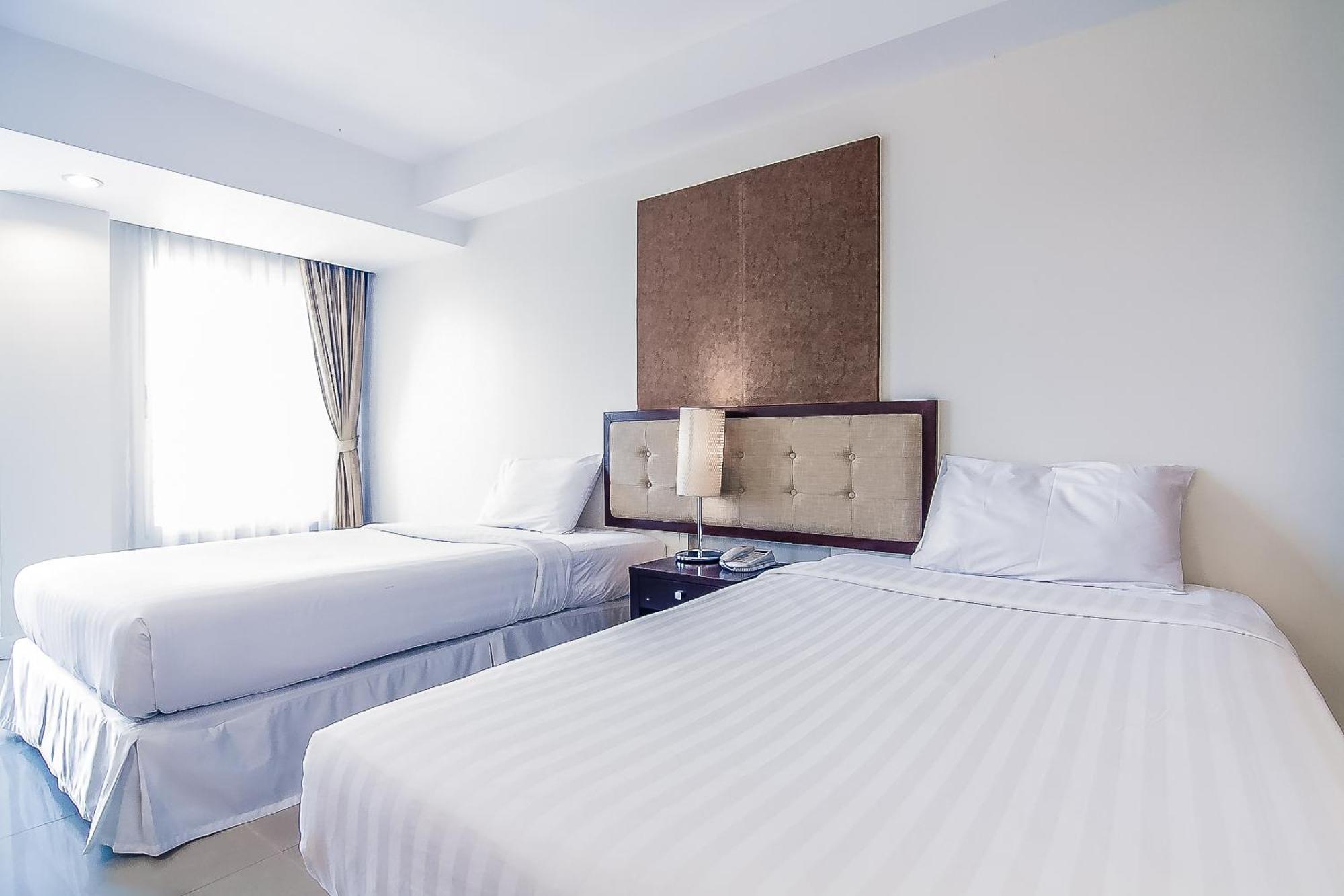 Romance Hotel Bangna Bangkok Extérieur photo