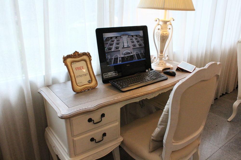 Romance Hotel Bangna Bangkok Extérieur photo