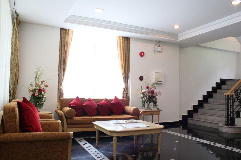 Romance Hotel Bangna Bangkok Extérieur photo