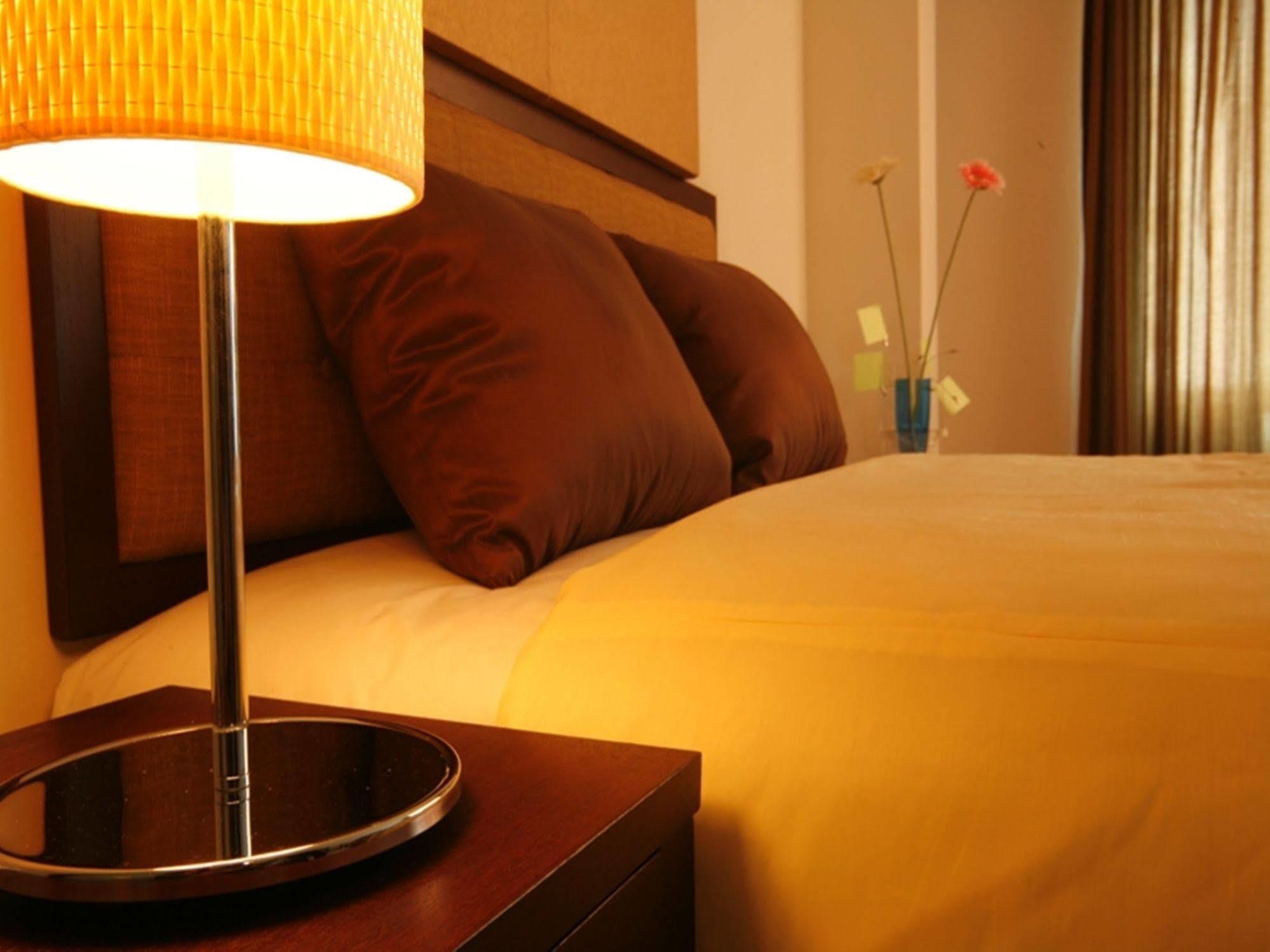 Romance Hotel Bangna Bangkok Extérieur photo